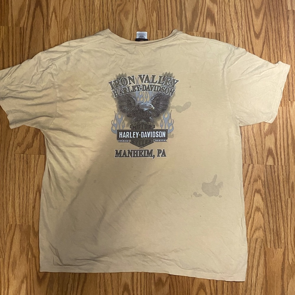 Harley Davidson cream tee shirt
